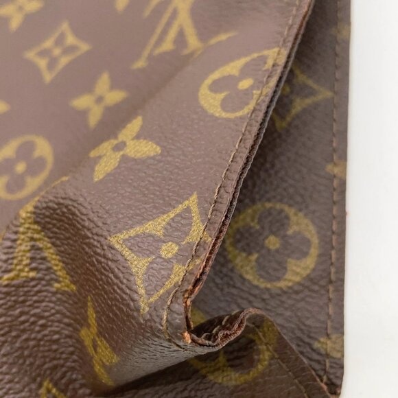Louis Vuitton Monogram Poche Toilette 26 Clutch Bag W/Dust Bag Lux204-092425 - Picture 11 of 14